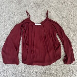 Lush open shoulder top